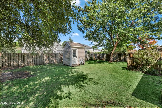 6319 Shire Lane, Wilmington, NC 28411