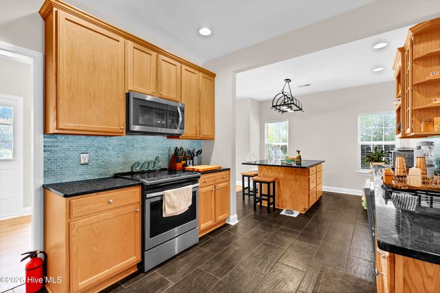 6319 Shire Lane, Wilmington, NC 28411