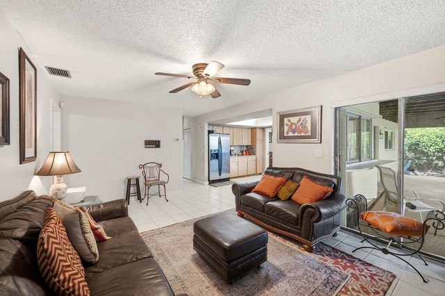 11748 NW 28th Street, Coral Springs, FL 33065