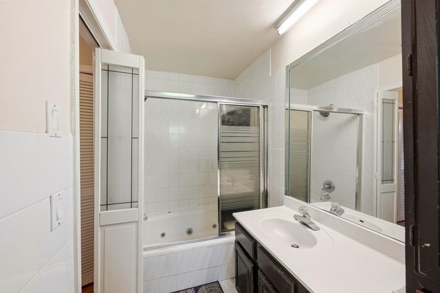 11748 NW 28th Street, Coral Springs, FL 33065