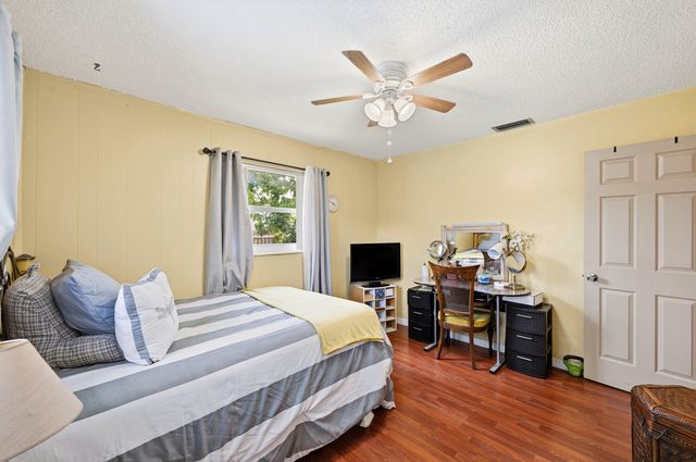 11748 NW 28th Street, Coral Springs, FL 33065