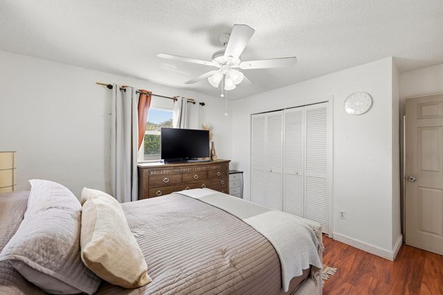 11748 NW 28th Street, Coral Springs, FL 33065