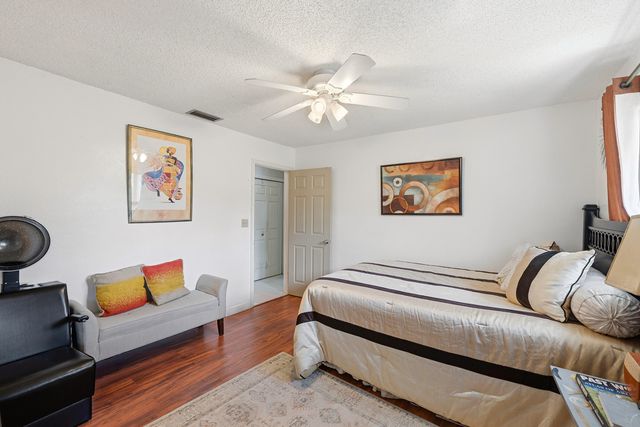 11748 NW 28th Street, Coral Springs, FL 33065