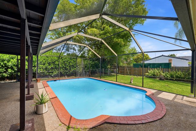 11748 NW 28th Street, Coral Springs, FL 33065