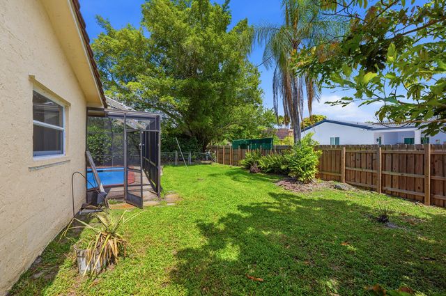 11748 NW 28th Street, Coral Springs, FL 33065