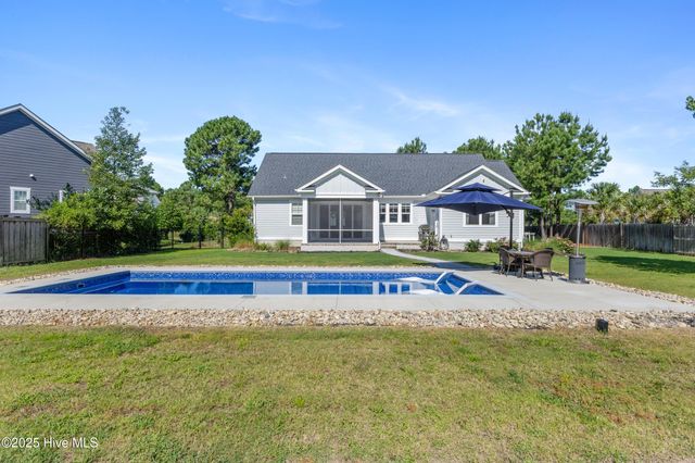 3794 Old Crabapple Court NE, Leland, NC 28451