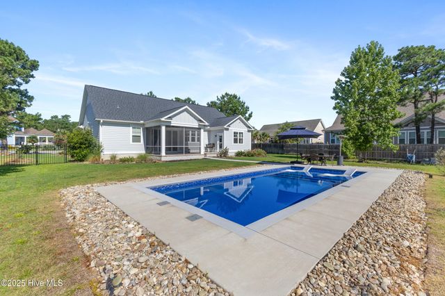 3794 Old Crabapple Court NE, Leland, NC 28451
