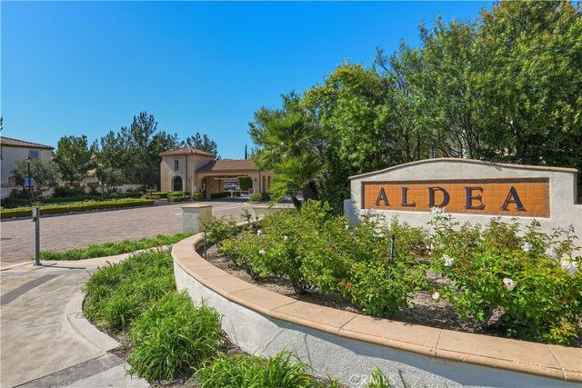 20292 Paseo Almendra, Porter Ranch, CA 91326