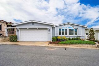 635 Via Santa Cruz, Vista, CA 92081