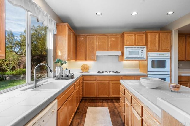 16242 Pinto Ridge Drive, San Diego, CA 92127