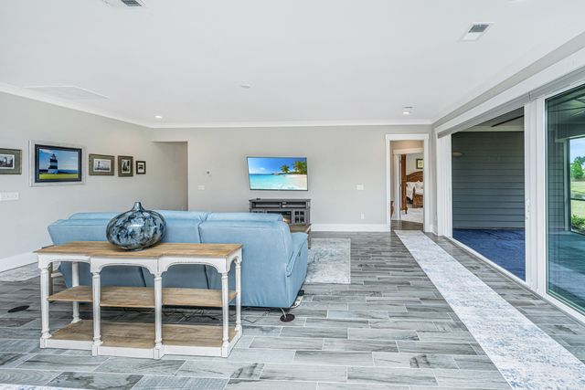 410 Elm Cove Way, Summerville, SC 29486