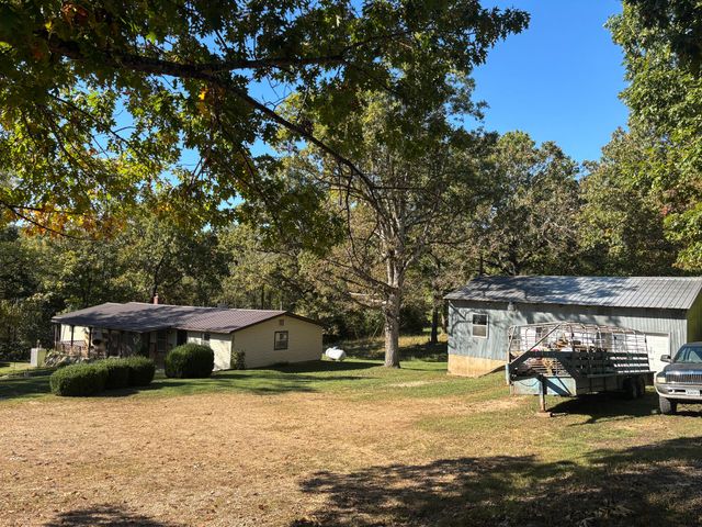 2807 State Highway P, Theodosia, MO 65761