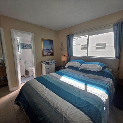 3212 NE 7th Place 4, Pompano Beach, FL 33062