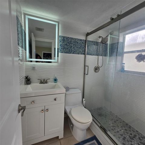 3212 NE 7th Place 4, Pompano Beach, FL 33062