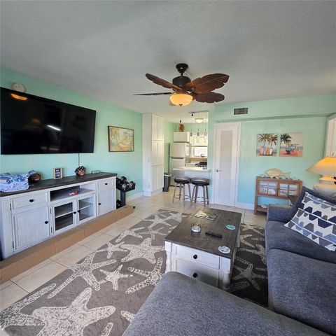 3212 NE 7th Place 4, Pompano Beach, FL 33062