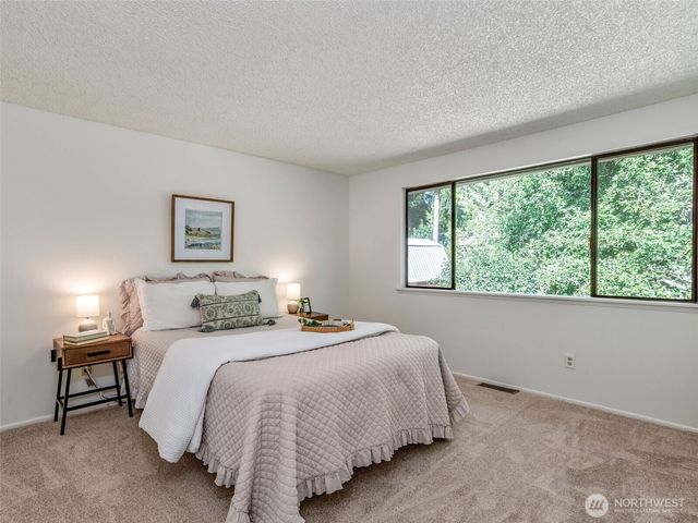 2114 NE Bartre Court, Poulsbo, WA 98370