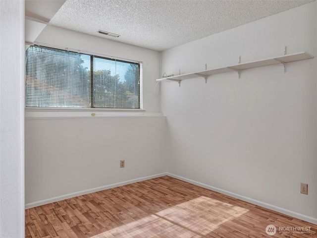 2114 NE Bartre Court, Poulsbo, WA 98370