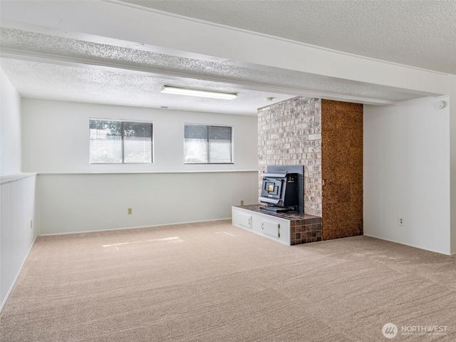 2114 NE Bartre Court, Poulsbo, WA 98370