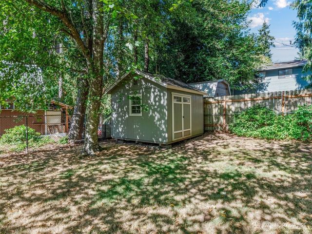 2114 NE Bartre Court, Poulsbo, WA 98370