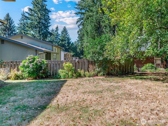 2114 NE Bartre Court, Poulsbo, WA 98370