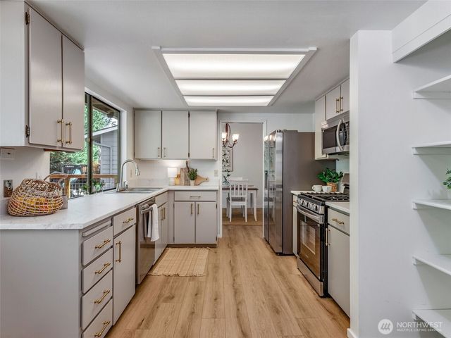 2114 NE Bartre Court, Poulsbo, WA 98370