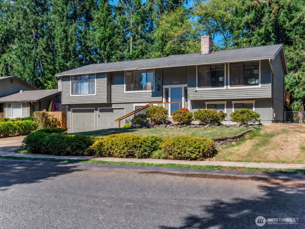 2114 NE Bartre Court, Poulsbo, WA 98370
