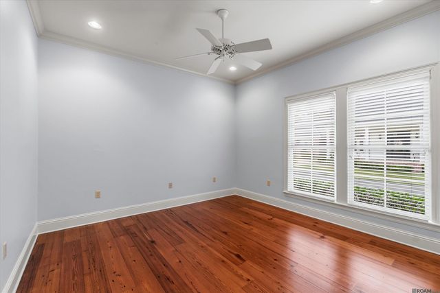 9848 Grenwich Ave, Baton Rouge, LA 70809