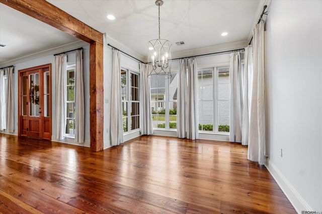 9848 Grenwich Ave, Baton Rouge, LA 70809