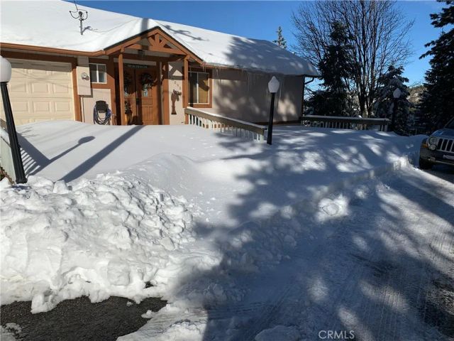 30895 Summit Drive, Running Springs, CA 92382