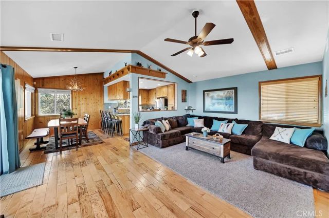 30895 Summit Drive, Running Springs, CA 92382