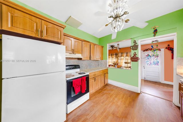 2600 SW 2nd St, Miami, FL 33135