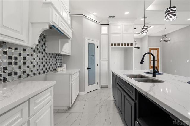 1014 Olivia Drive, Mercedes, TX 78570