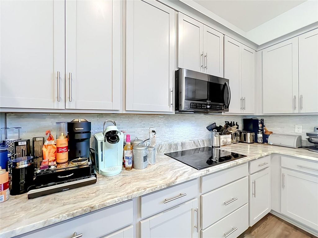 Image 25 of property listing at 3427 NORMAN LEWIS ALLEY, Orlando, FL 32828