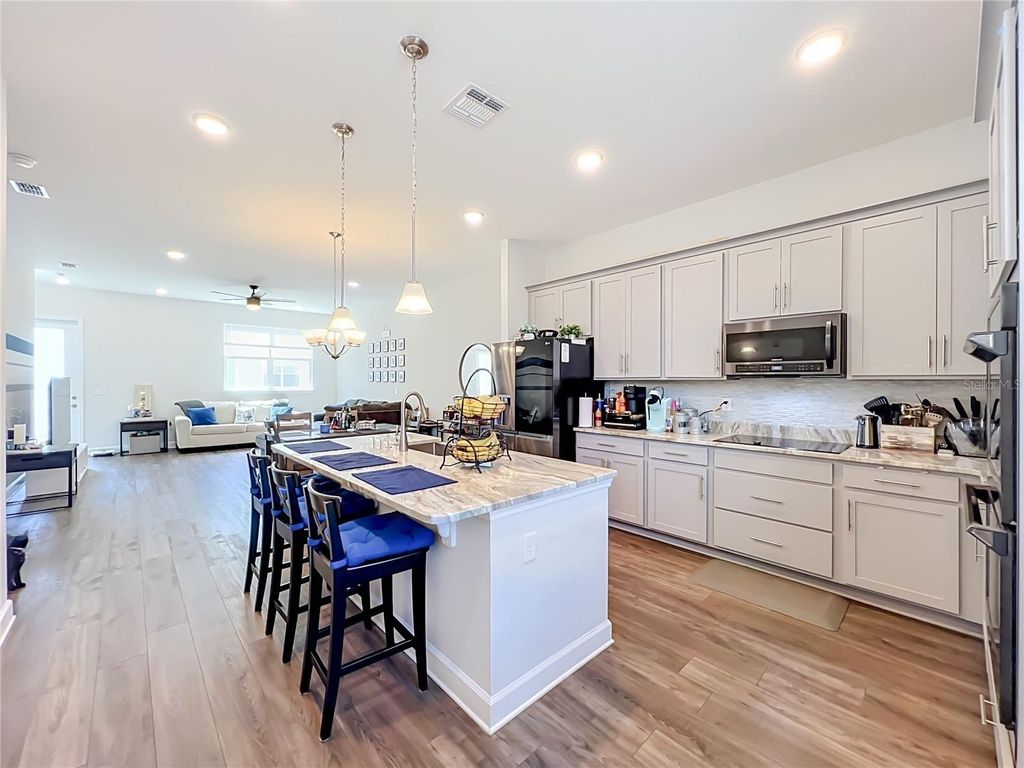 Image 27 of property listing at 3427 NORMAN LEWIS ALLEY, Orlando, FL 32828