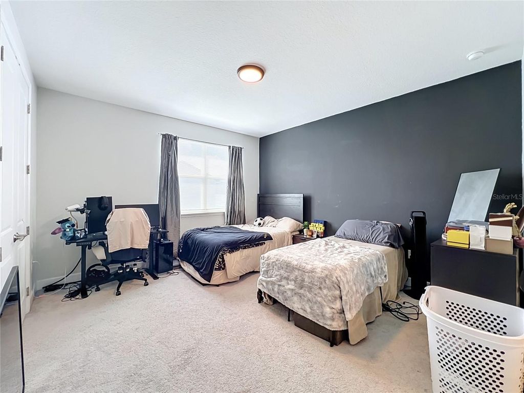 Image 46 of property listing at 3427 NORMAN LEWIS ALLEY, Orlando, FL 32828