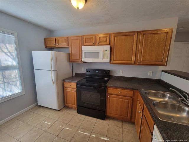 1514 Aristo Place 6, Hope Mills, NC 28348