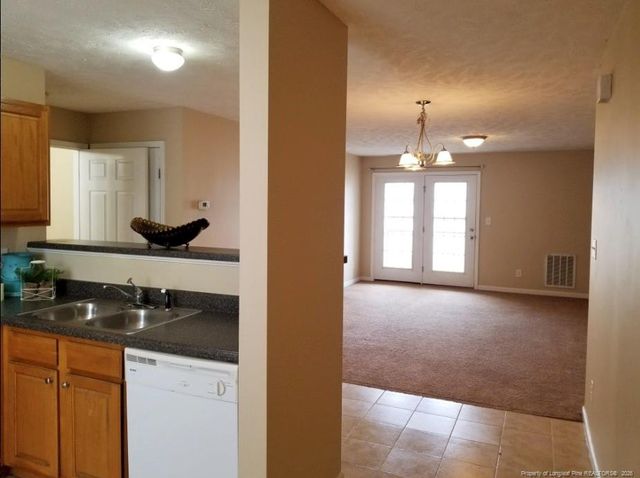 1514 Aristo Place 6, Hope Mills, NC 28348