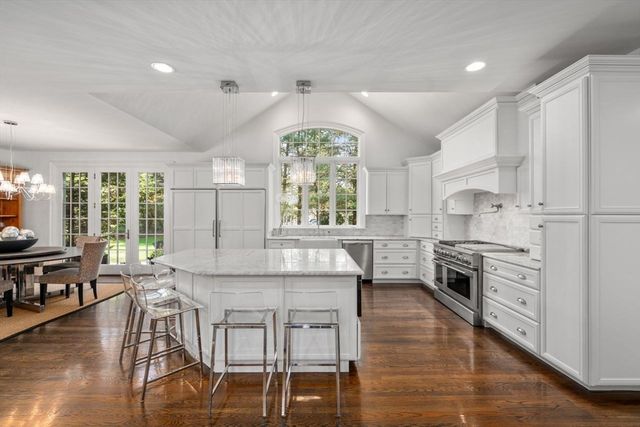 22 Plymouth Road, Wellesley, MA 02481