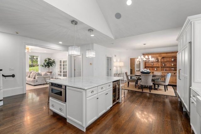 22 Plymouth Road, Wellesley, MA 02481