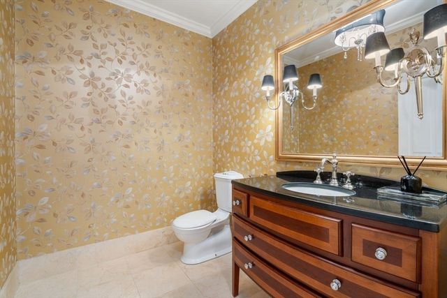 22 Plymouth Road, Wellesley, MA 02481