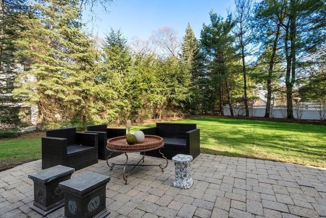 22 Plymouth Road, Wellesley, MA 02481