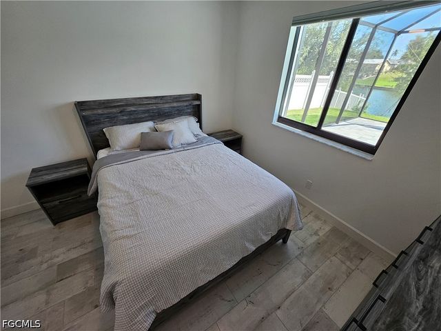 136 Kamal PKWY, Cape Coral, FL 33904