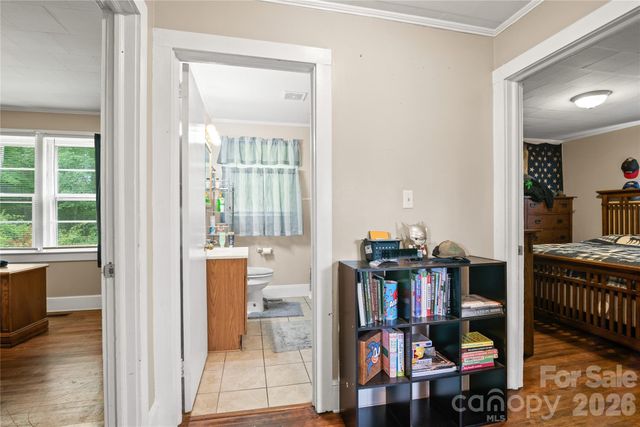 3354 Clay Apartments Court, Lenoir, NC 28645