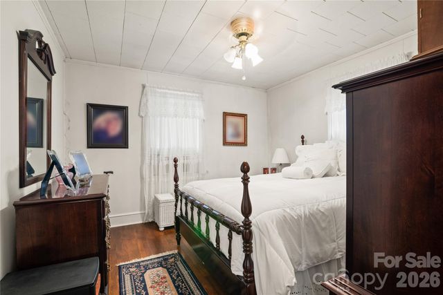 3354 Clay Apartments Court, Lenoir, NC 28645