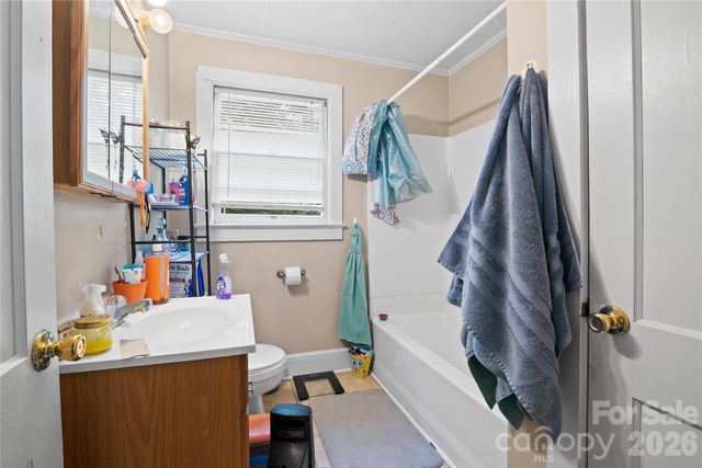 3354 Clay Apartments Court, Lenoir, NC 28645