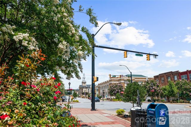 3354 Clay Apartments Court, Lenoir, NC 28645