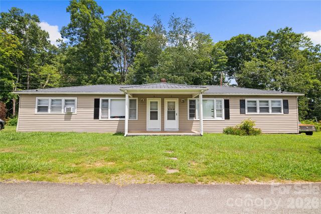 3354 Clay Apartments Court, Lenoir, NC 28645