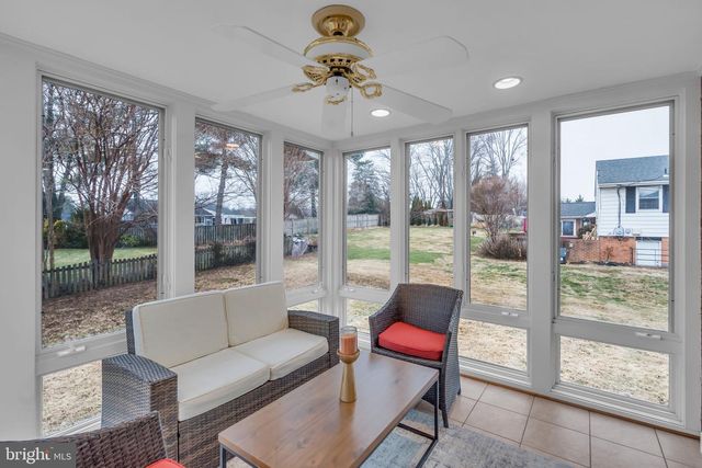 10705 AMES ST, Fairfax, VA 22032