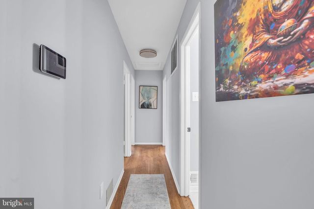 10705 AMES ST, Fairfax, VA 22032