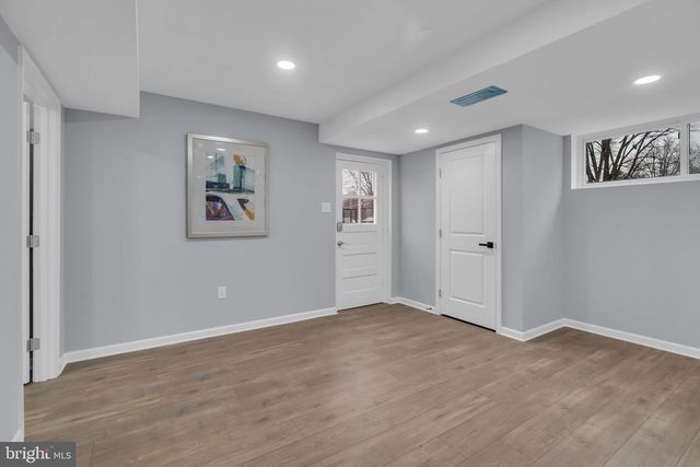 10705 AMES ST, Fairfax, VA 22032